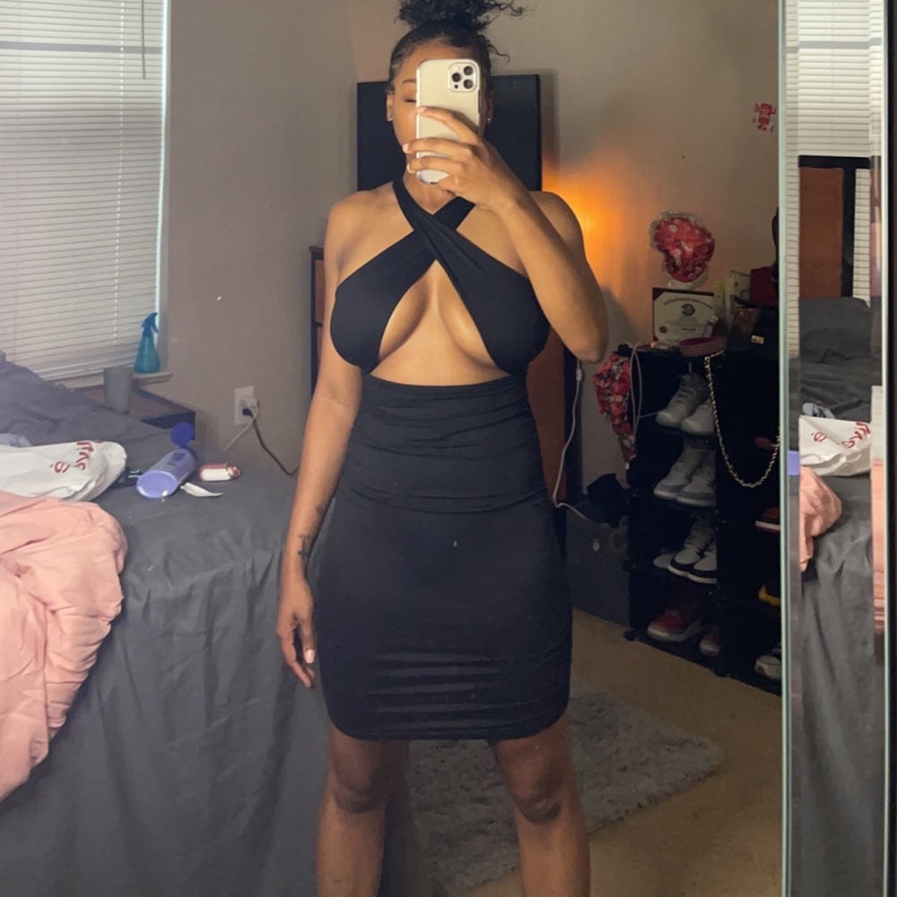 Black midi dress